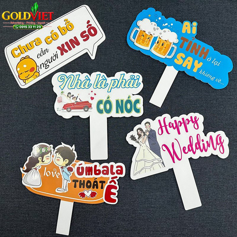 HASHTAG CẦM TAY